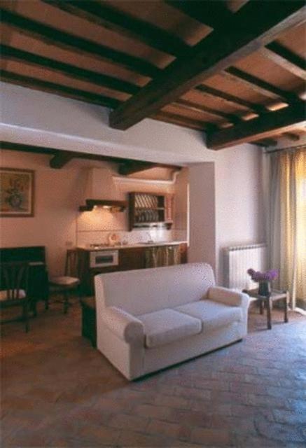 托雷伊欧洛公寓式酒店 巴巴里诺瓦德尔萨 客房 照片